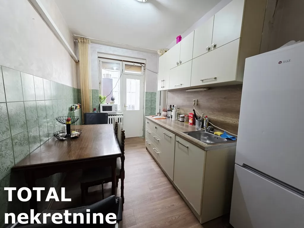 Stan,NOVI SAD,DETELINARA,kv: 71.00, € 165000, ID: 1102433 6