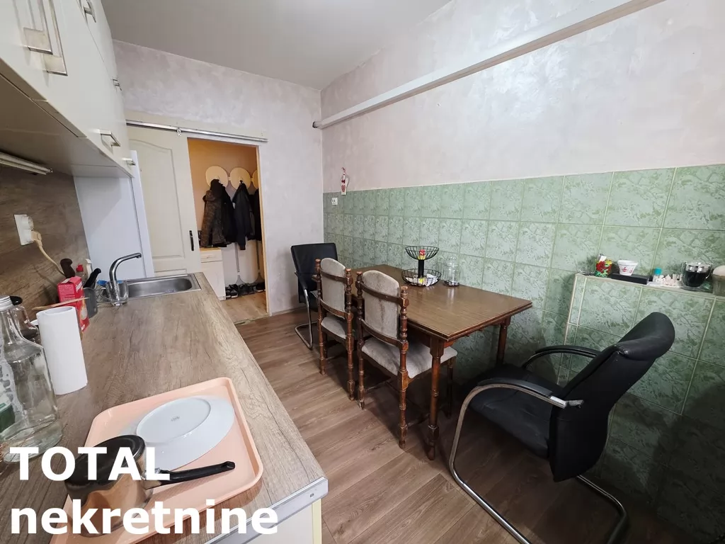 Stan,NOVI SAD,DETELINARA,kv: 71.00, € 165000, ID: 1102433 7