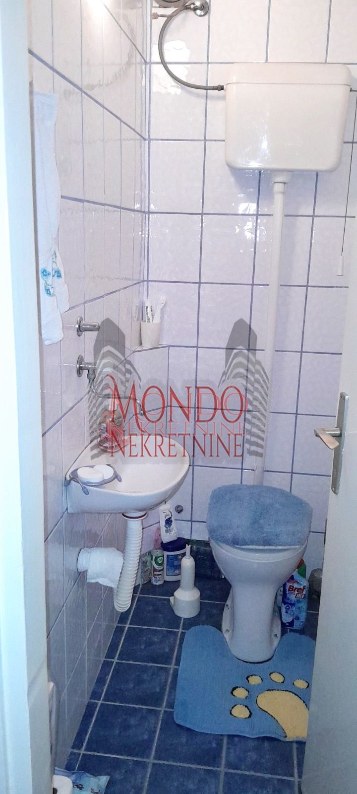 Dvoiposoban stan na Palili 9