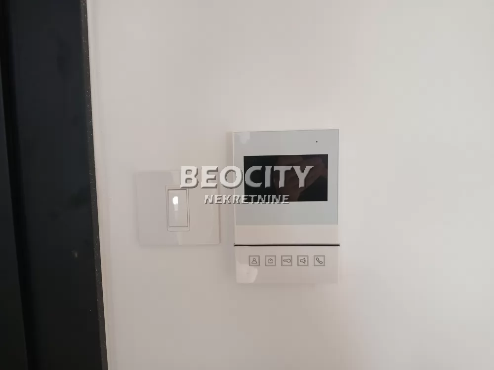 Trosoban stan, 58 m2, Bulevar Evrope, Hadži Ruvimova ID: 130511 14