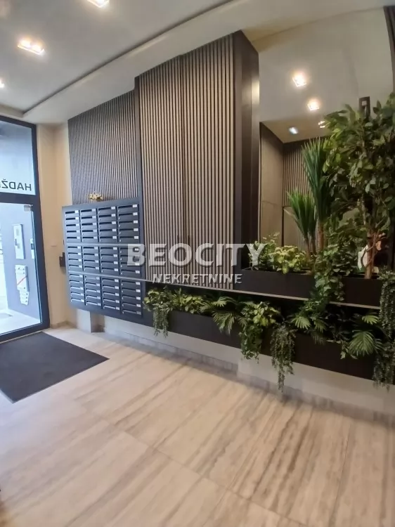 Trosoban stan, 58 m2, Bulevar Evrope, Hadži Ruvimova ID: 130511 2