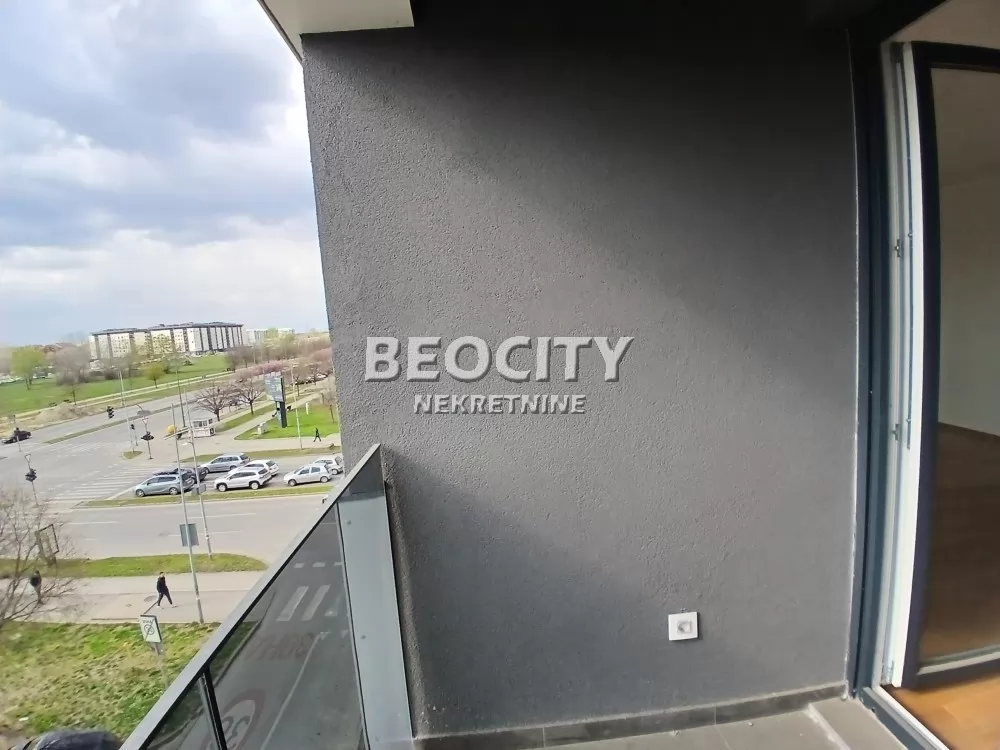 Trosoban stan, 58 m2, Bulevar Evrope, Hadži Ruvimova ID: 130511 21