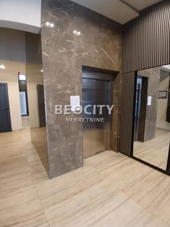 Trosoban stan, 58 m2, Bulevar Evrope, Hadži Ruvimova ID: 130511 23