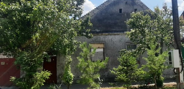 Prodajem kucu u Debeljaci Kovacica 1