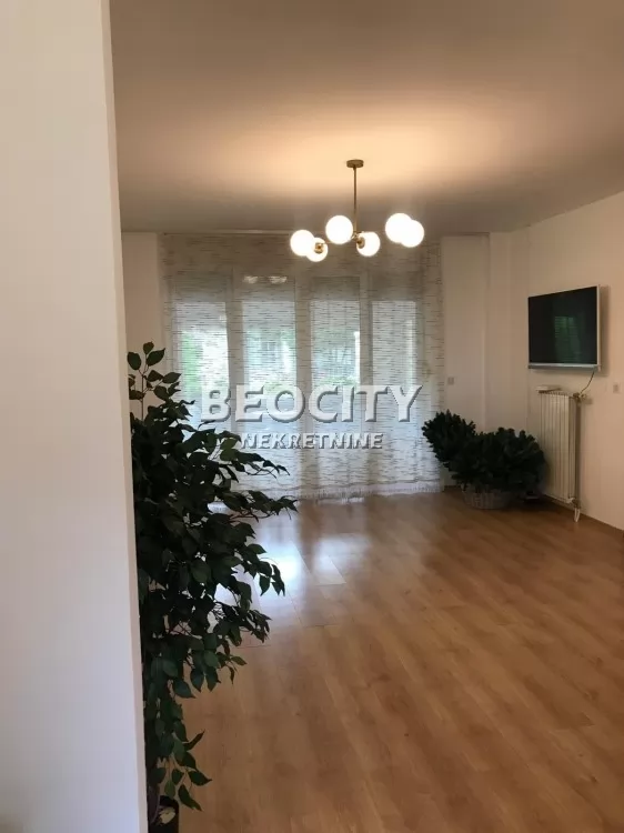 četvorosobna kuća, 240 m2, Kać ID: 130522 2