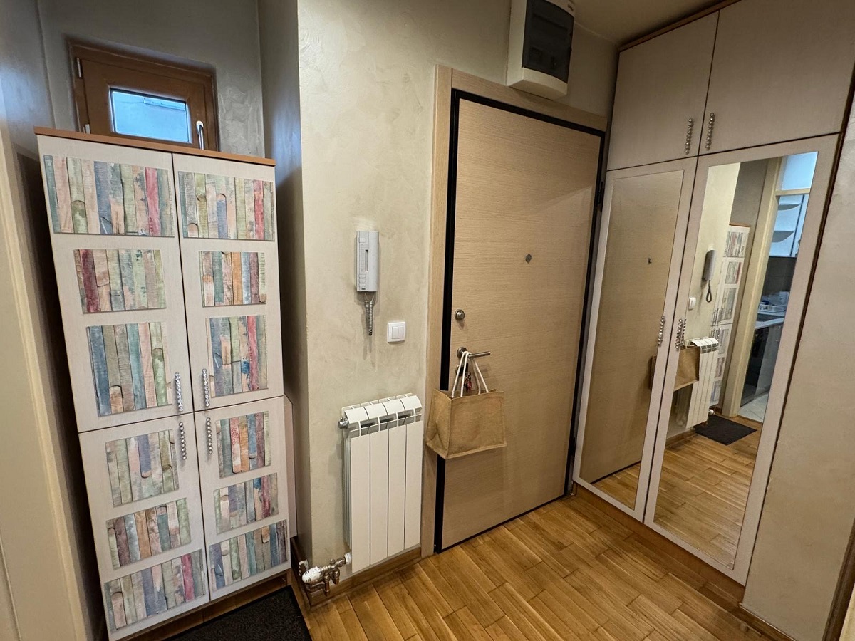 Stan za izdavanje u mirnoj ulici na Zvezdari  42m2 4