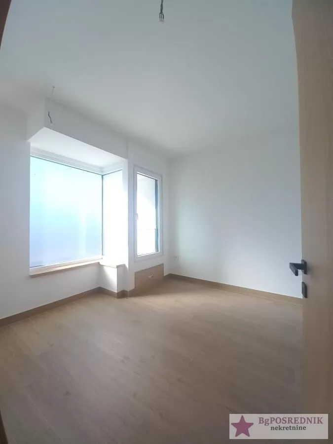 Novi Sad, Petrovaradin, Mišeluk 4, 153m2 2