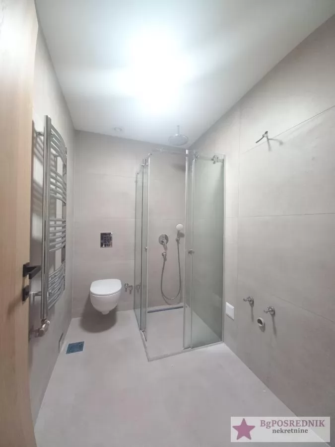 Novi Sad, Petrovaradin, Mišeluk 4, 205m2 12