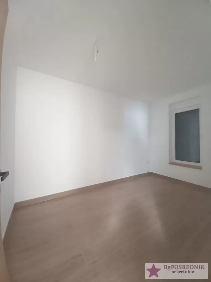 Novi Sad, Petrovaradin, Mišeluk 4, 205m2 3