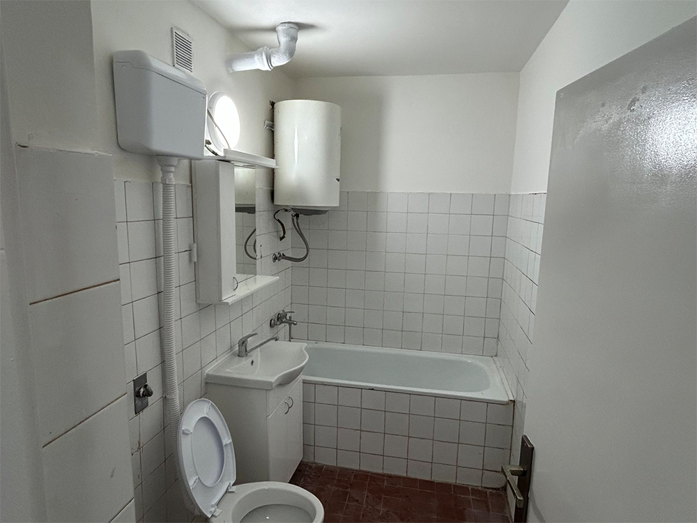 Komforan 1 0 stan  blok 61  Dušana Vukasovića 41m2 5