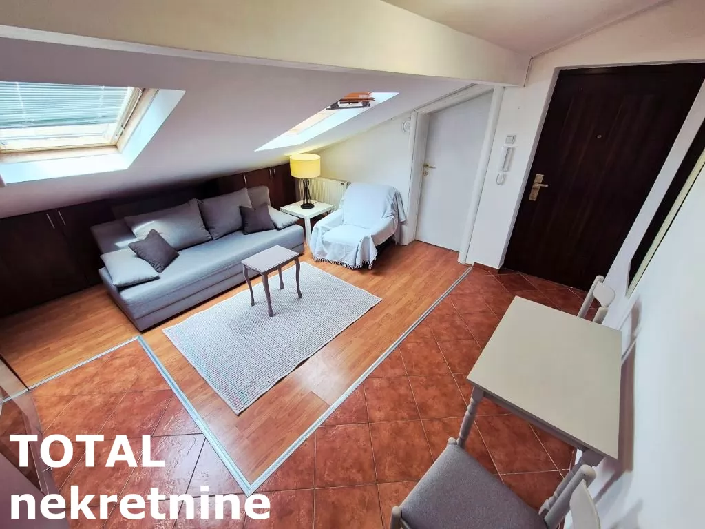 Stan,NOVI SAD,BULEVAR,kv: 24.00, € 72000, ID: 1102440 3