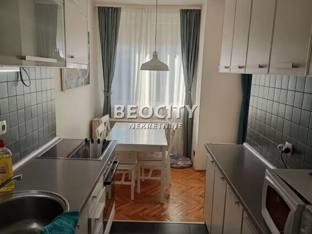 Trosoban stan, 69 m2, Južni bulevar, Šumatovačka ID: 130150 5