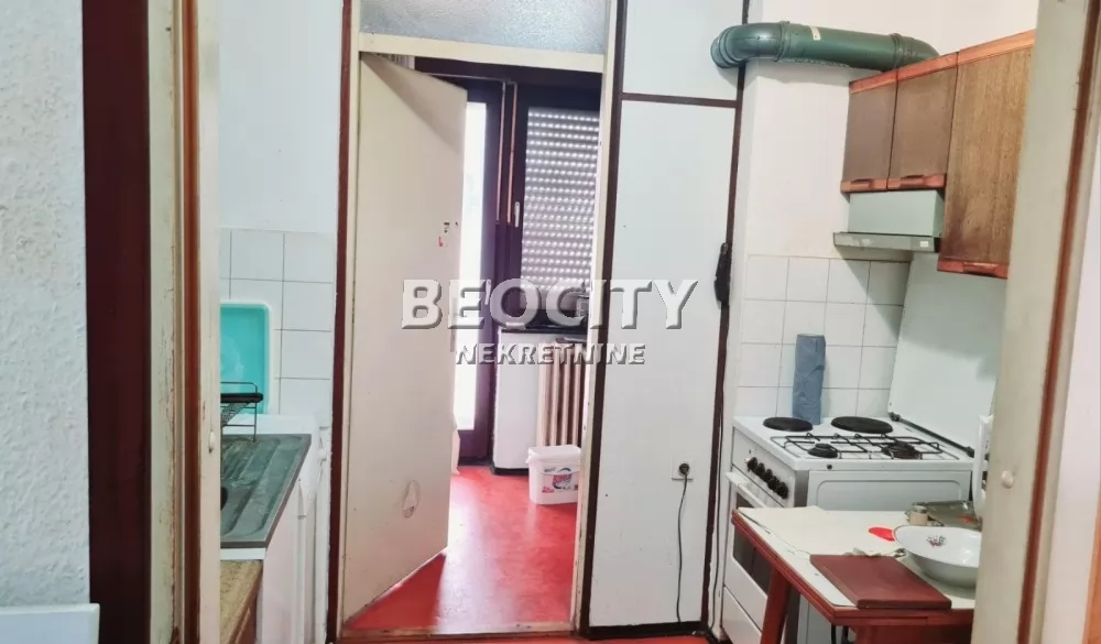 Trosoban stan, 77 m2, Novi Sad, Blok VIII ID: 130570 1