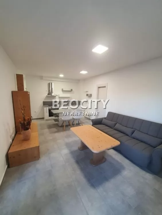 Dvosoban stan, 44 m2, Salajka, Radoja Domanovića ID: 117904 1