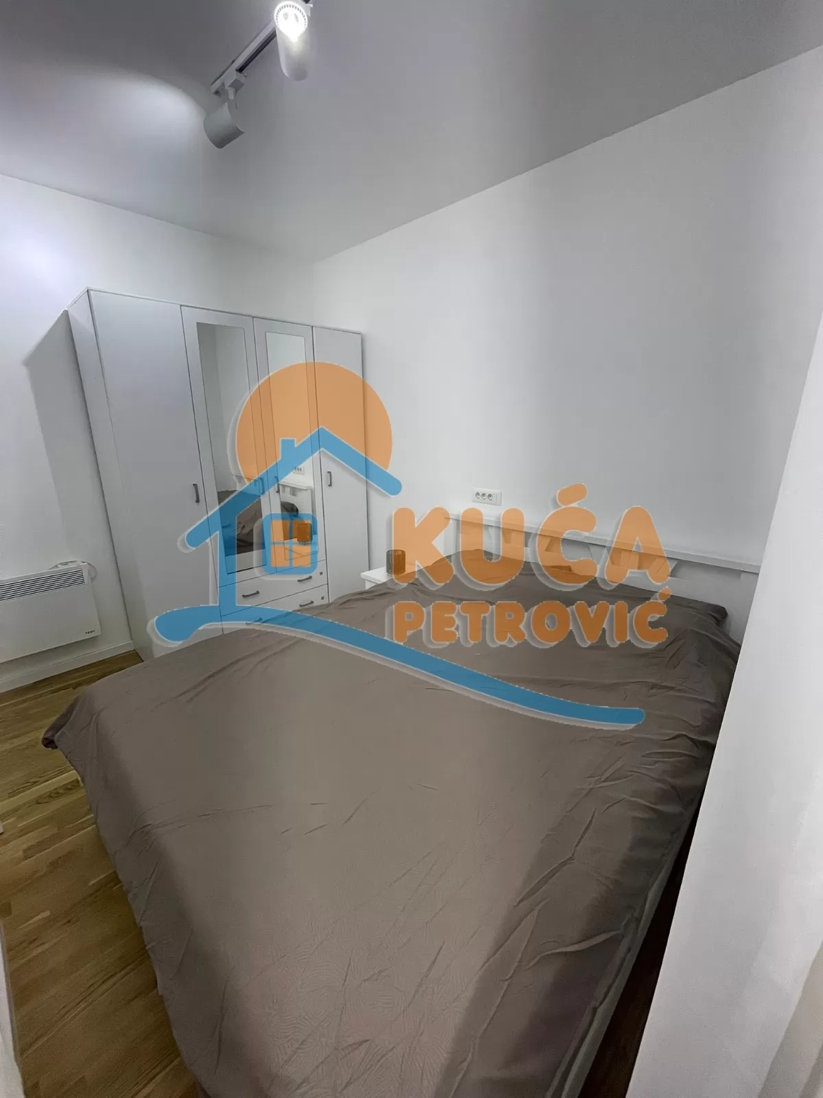 Jednosoban stan, 36 m2, Pantelej, Knjaževačka ID: i-016089 8