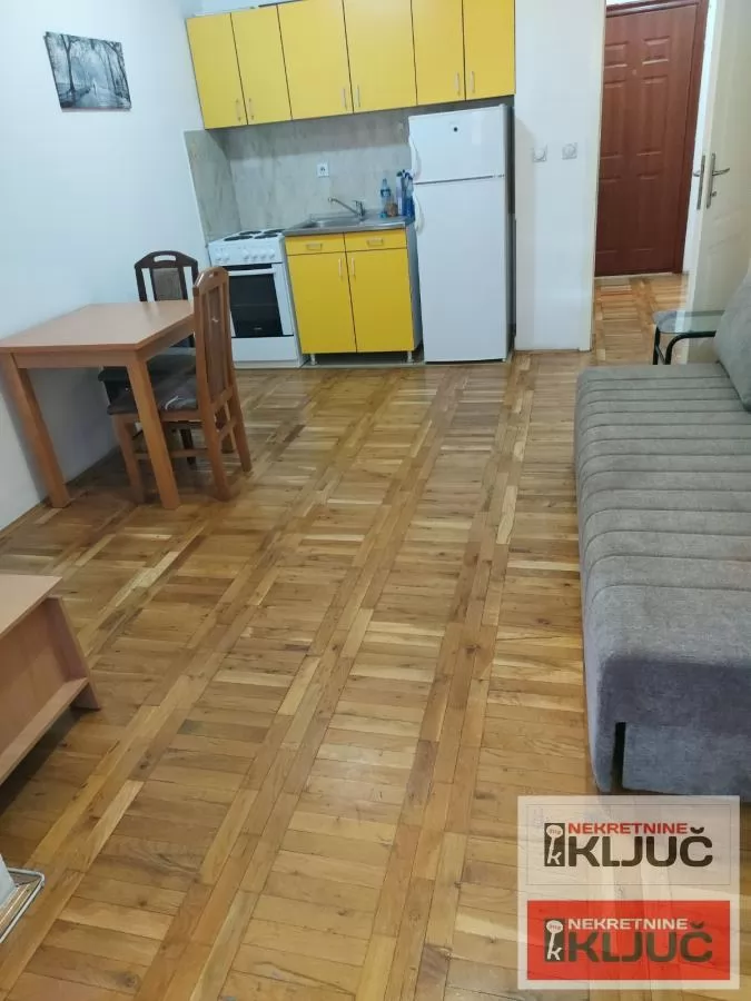 NOVA DETELINARA-NAMEŠTENA GARSONJERA 4