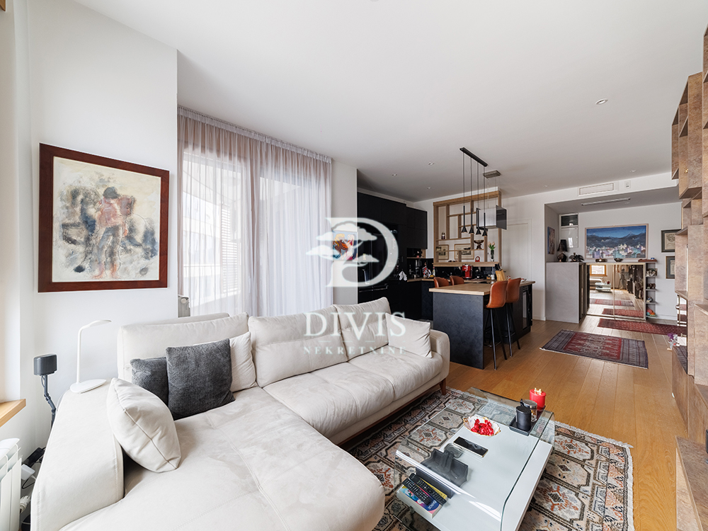 Četvorosoban stan u Skyline kompleksu u Beogradu  107m2 1