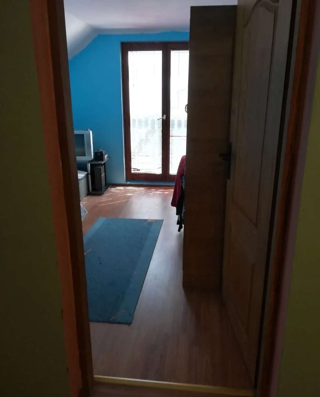 Prodajem kucu u Borci 4