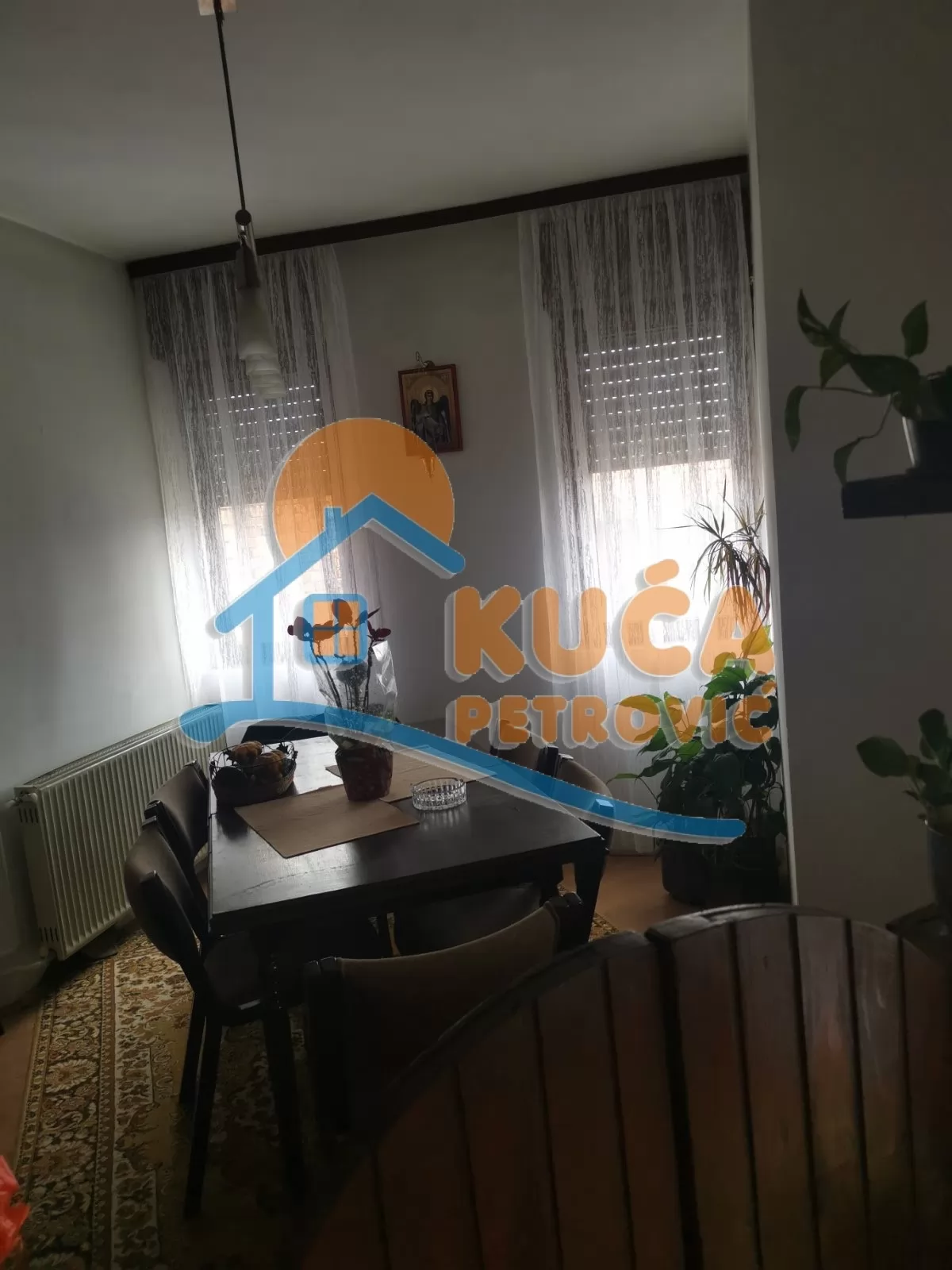 četvorosobna kuća, 174 m2, Solunska ID: p-016065 1