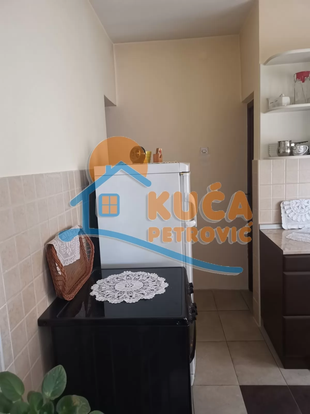 četvorosobna kuća, 174 m2, Solunska ID: p-016065 13