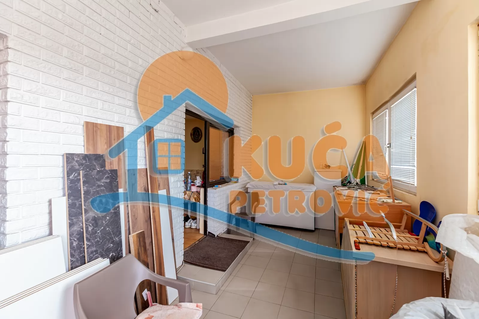 četvorosobna kuća, 246 m2, Crveni krst, Đure Strugara ID: p-011780 12