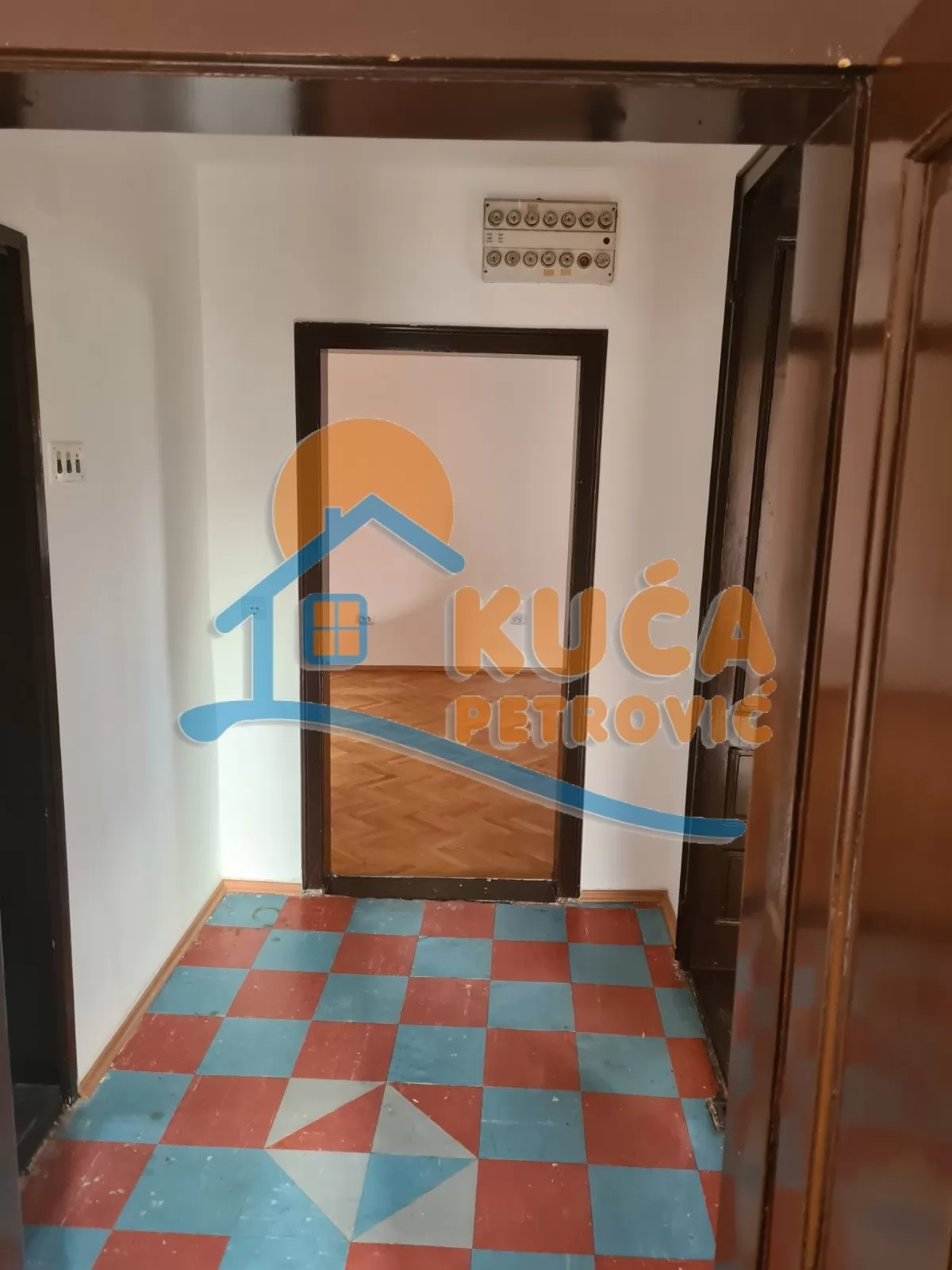 četvorosobna kuća, 190 m2, Niška Banja, Cara Konstantina ID: i-07708 16