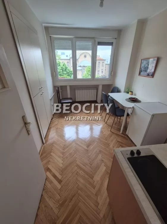 Dvosoban stan, 35 m2, Andrićev venac, kralja Milana ID: 130696 4