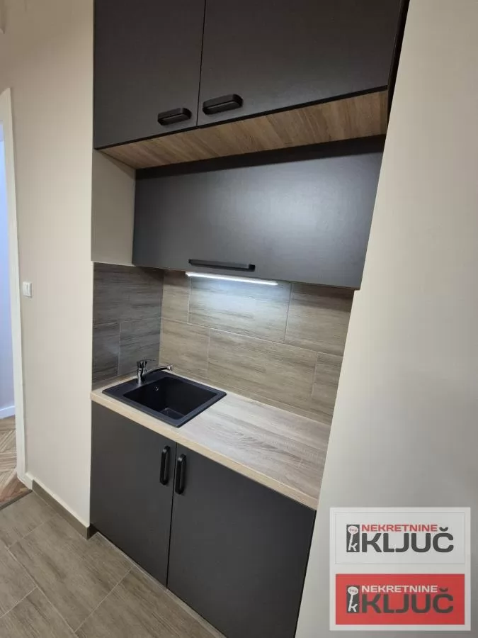 KOD SINAGOGE, 32m2, Jednosoban, Renoviran, Namešten 3