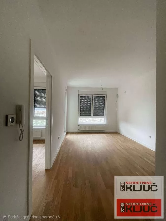 NOVO NASELJE-KNEŽEV PARK-IZDAJE SE DELIMIČNO NAMEŠTEN STAN 2