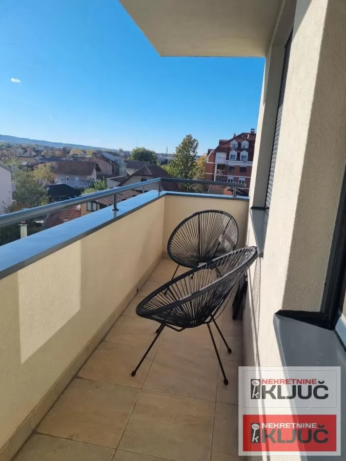 SOMBORSKI BULEVAR, 82m2, Trosoban, Novogradnja, Namešten 15