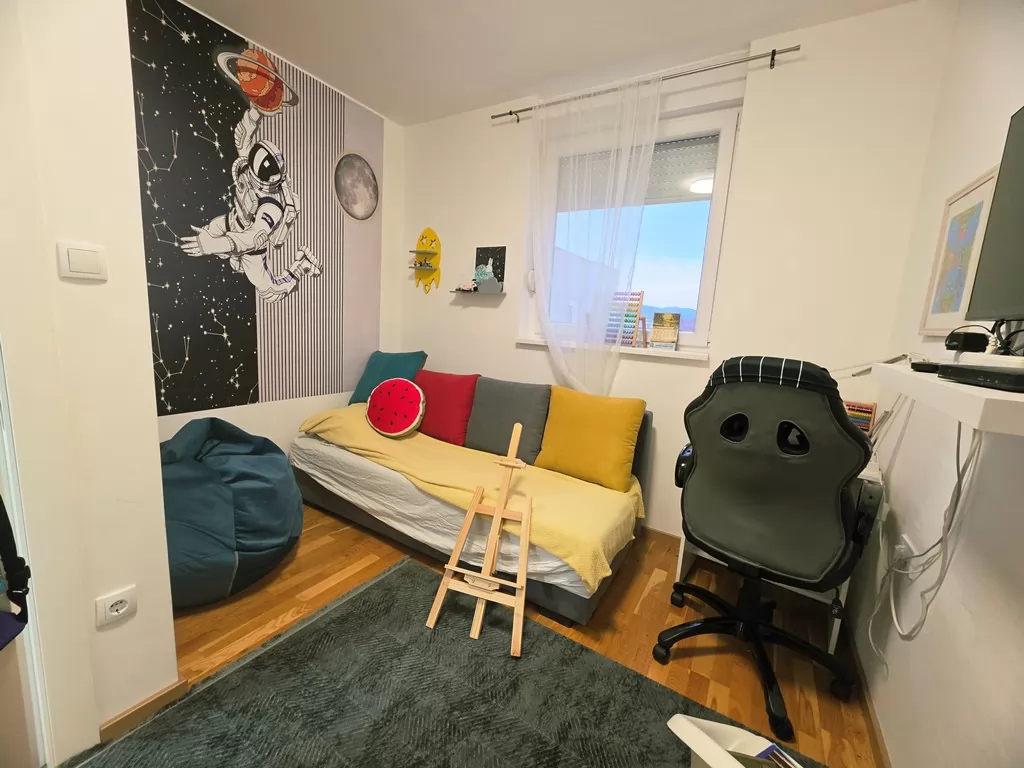 Stan,NOVI SAD,ADICE,kv: 74.00, € 159100, ID: 1102448 9