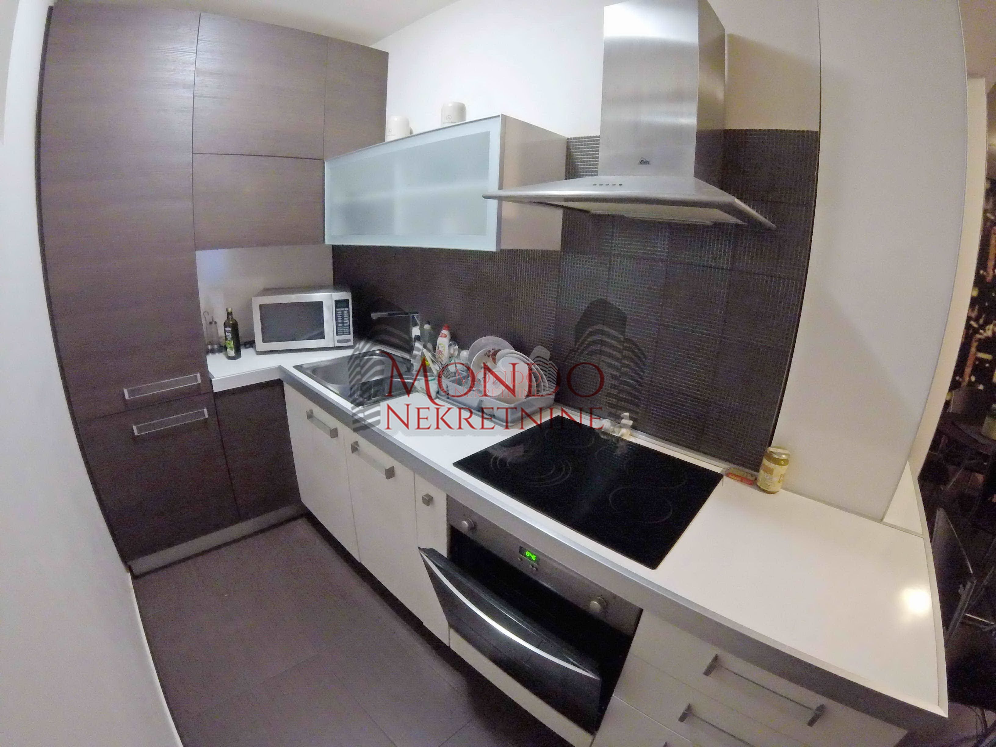 Jednoiposoban stan u novoj zgradi kod Caira 6