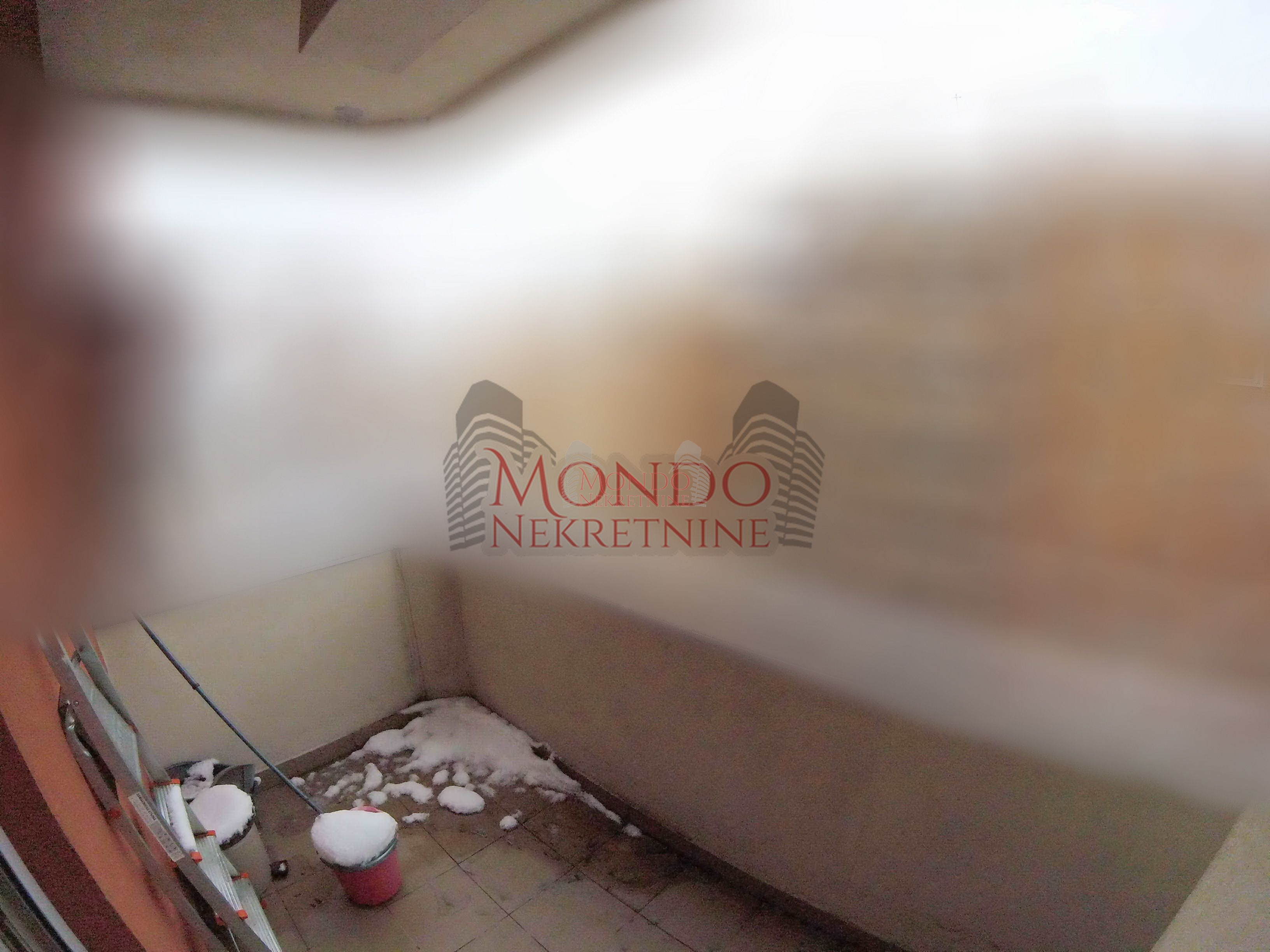 Jednoiposoban stan u novoj zgradi kod Caira 12