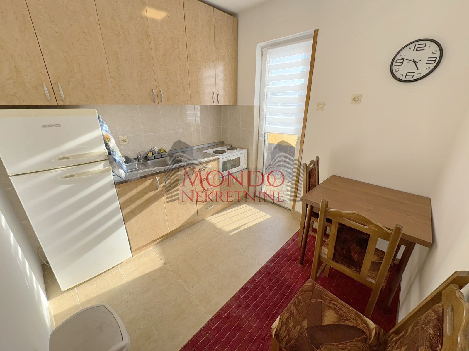 Jednosoban stan centru grada na Margeru preko puta Saborne crkve 6