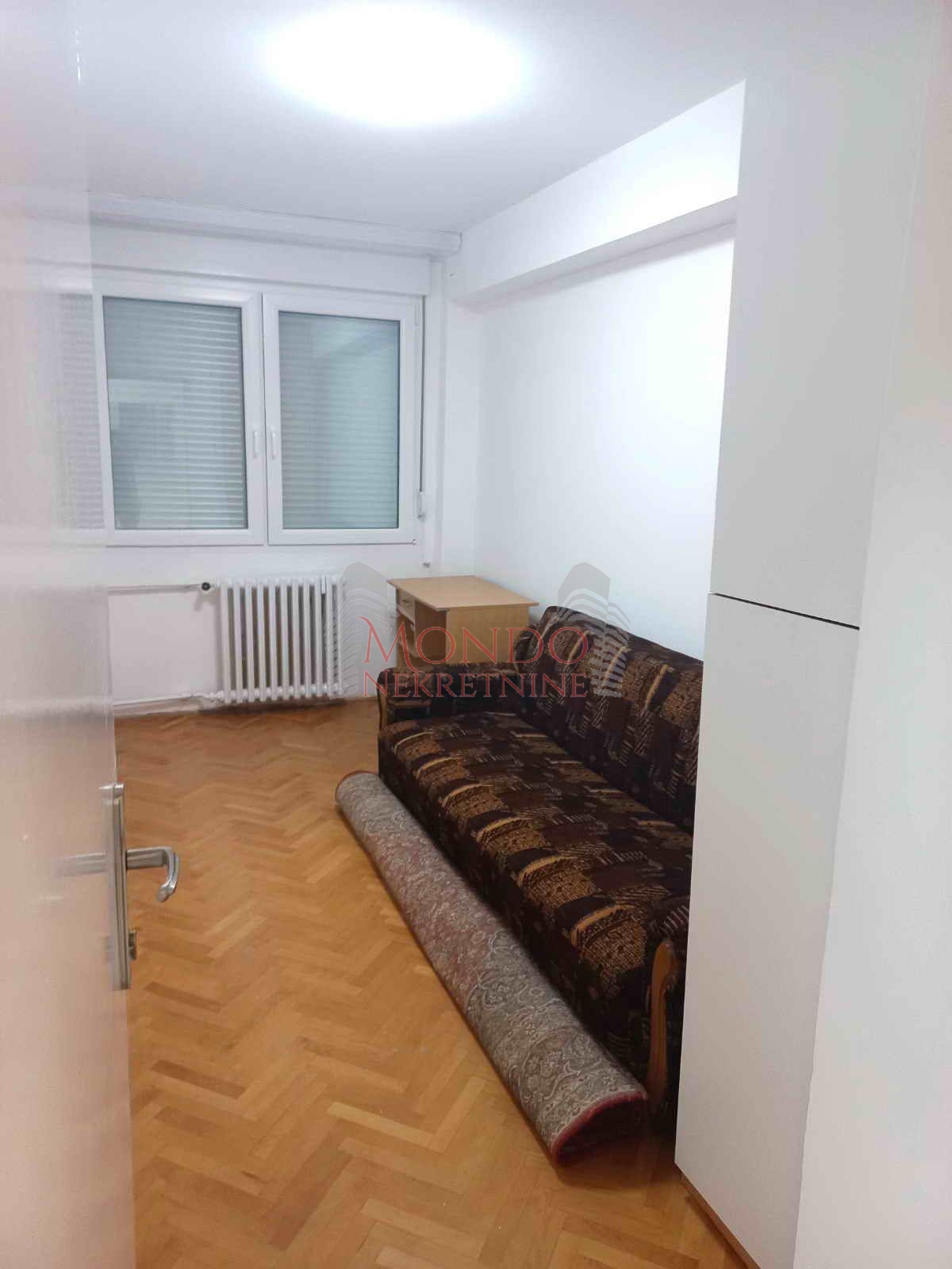 Dvoiposoban stan kod Gradske bolnice, cg, 2 sprat, Niš 6