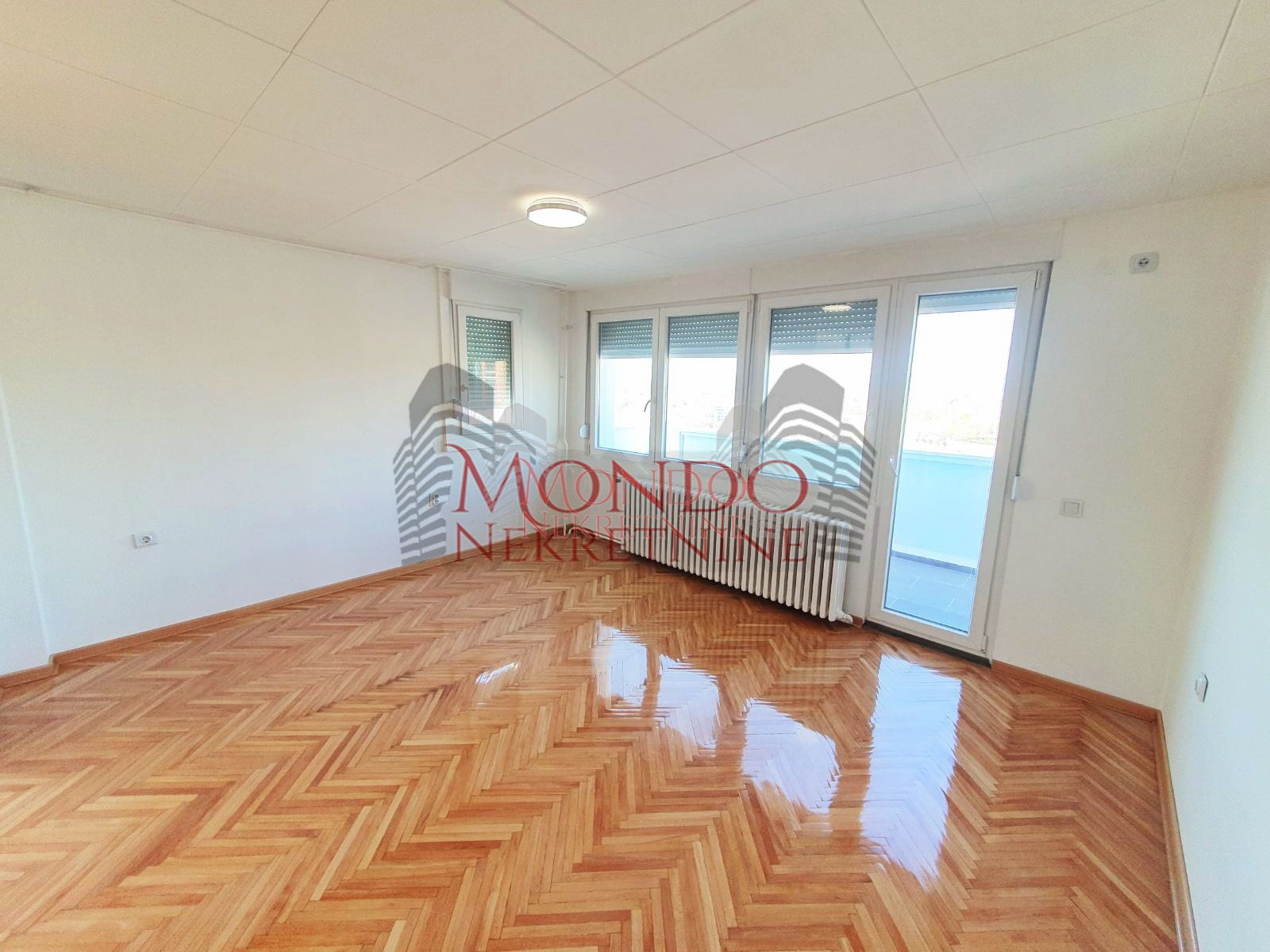 Dvosoban stan kod Doma zdravlja 12