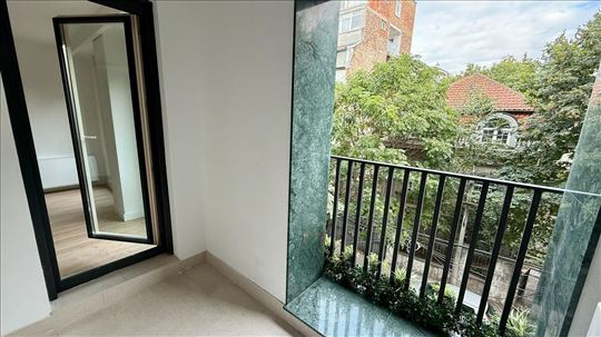 Izdavanje Luksuzni stanovi na Vračaru   garaža  novogradnja 2