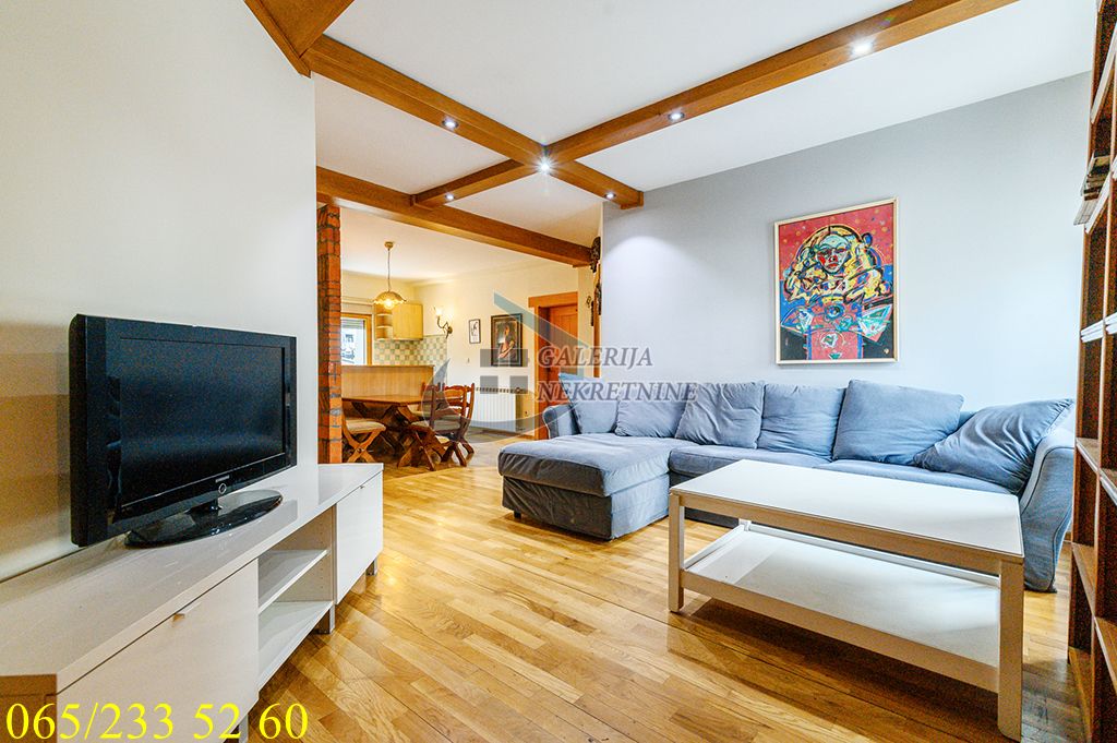 Stari grad  Atelje 212   Milutina Bojića 78m2 2