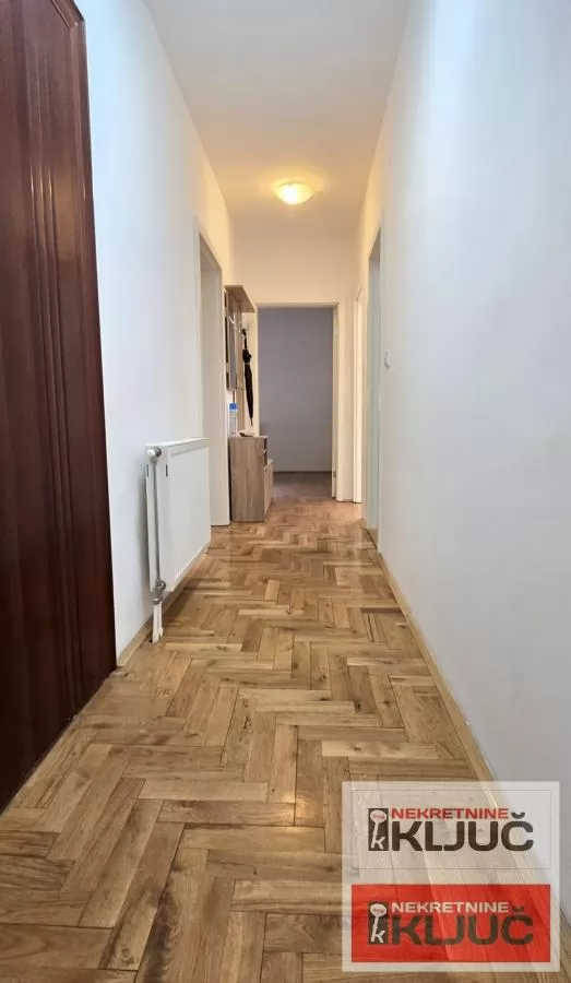 ADICE IZDAJE SE TROIPOSOBAN NAMEŠTEN STAN 8