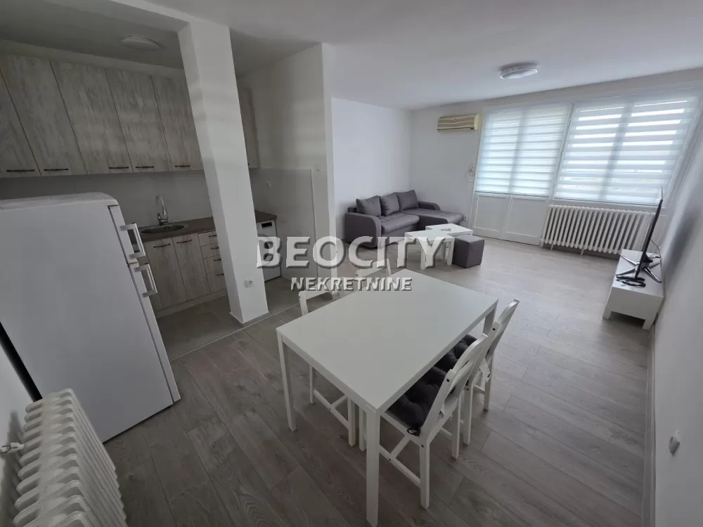 Dvosoban stan, 57 m2, Karađorđev trg, Karađorđev trg ID: 129826 3