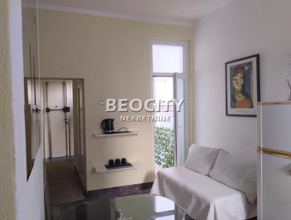 Dvosoban stan, 60 m2, Centar, Bulevar despota Stefana ID: 130760 6