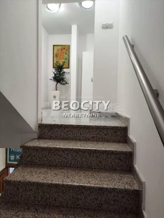 Lokal, 600 m2, Ugrinovci, Beogradska ID: 130325 3