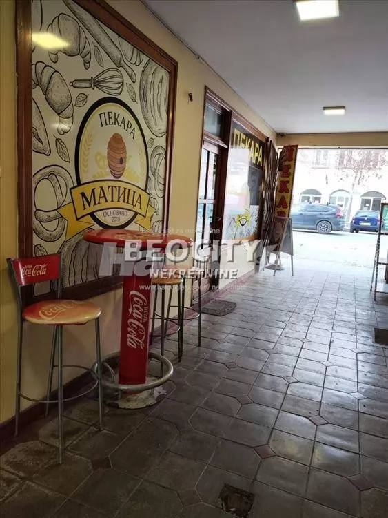 Lokal, 600 m2, Ugrinovci, Beogradska ID: 130325 4