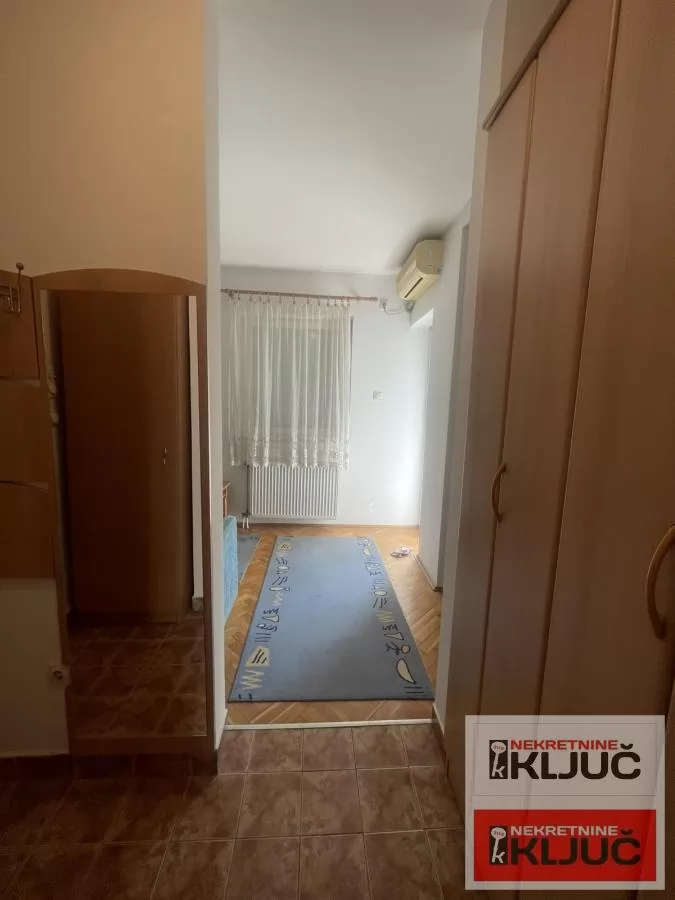 NOVA DETELINARA IZDAJE SE NAMEŠTENA GARSONJERA 5