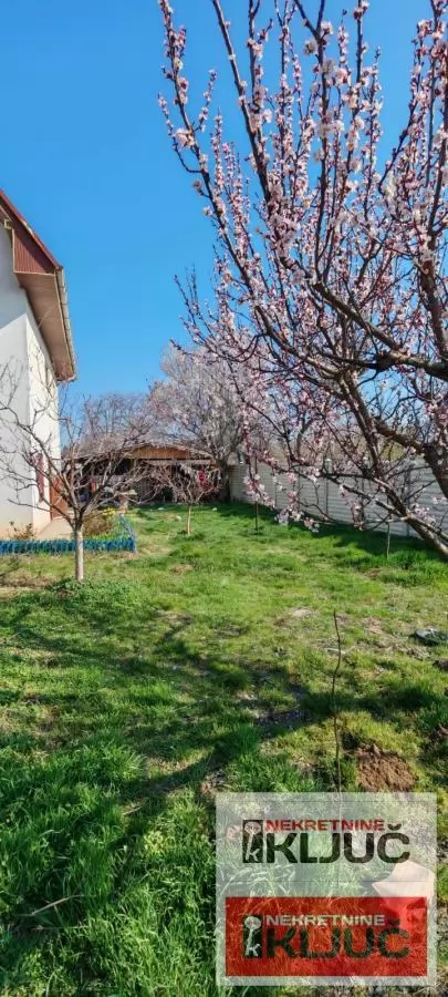 ČORTANOVCI, 62m2, Vikend kuća na placu 1016m2 2