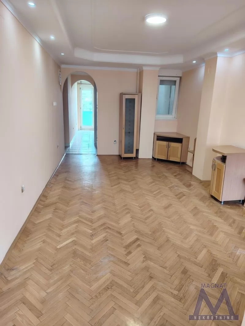 Stan,NOVI SAD,BULEVAR,kv: 71, € 165000, ID: 1019329 2