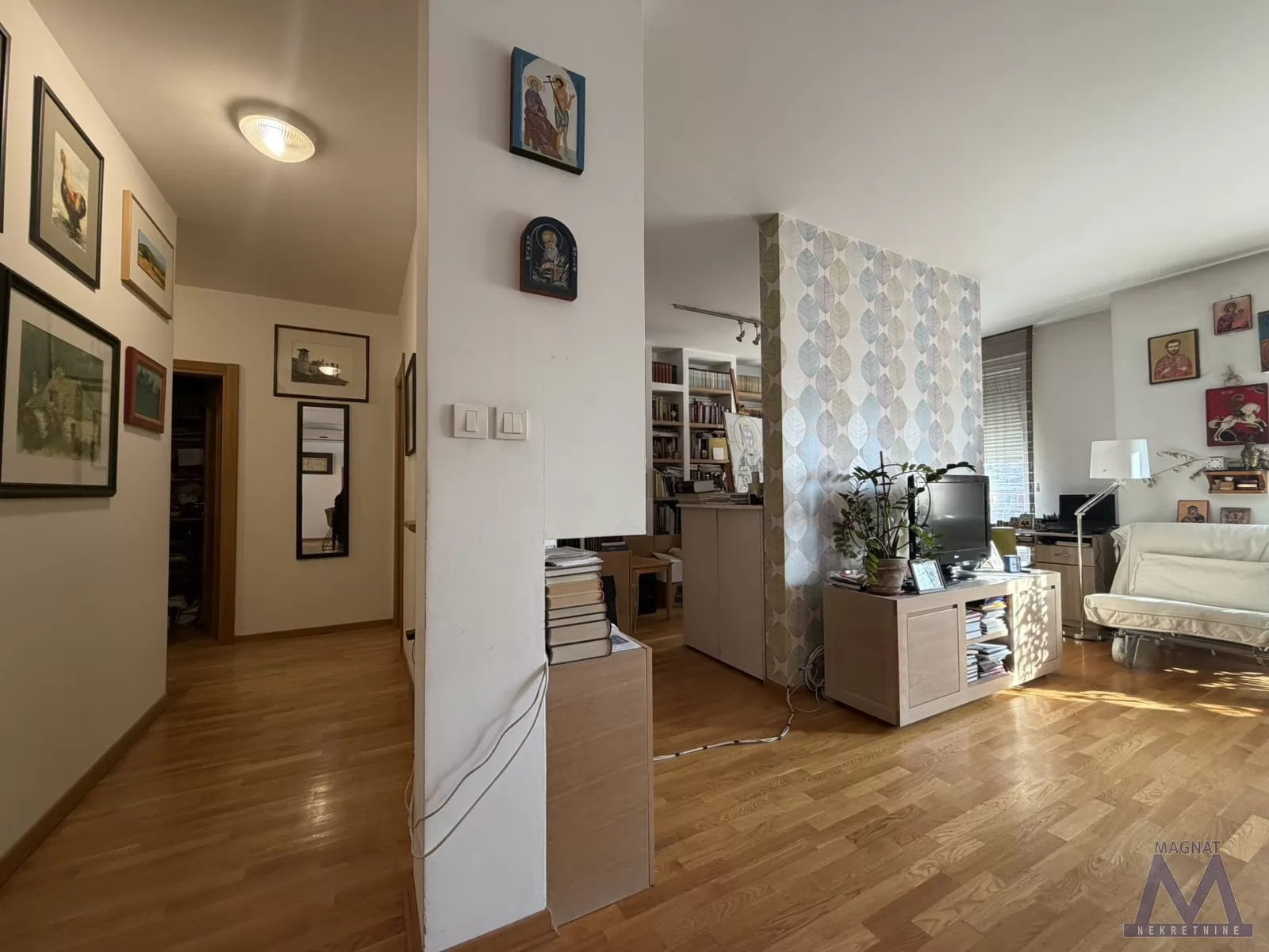 Stan,NOVI SAD,CENTAR,kv: 100, € 309000, ID: 1019324 9