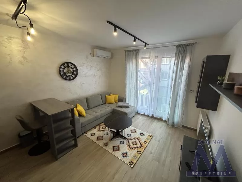 Stan,NOVI SAD,CENTAR,kv: 24, € 103000, ID: 1019309 2