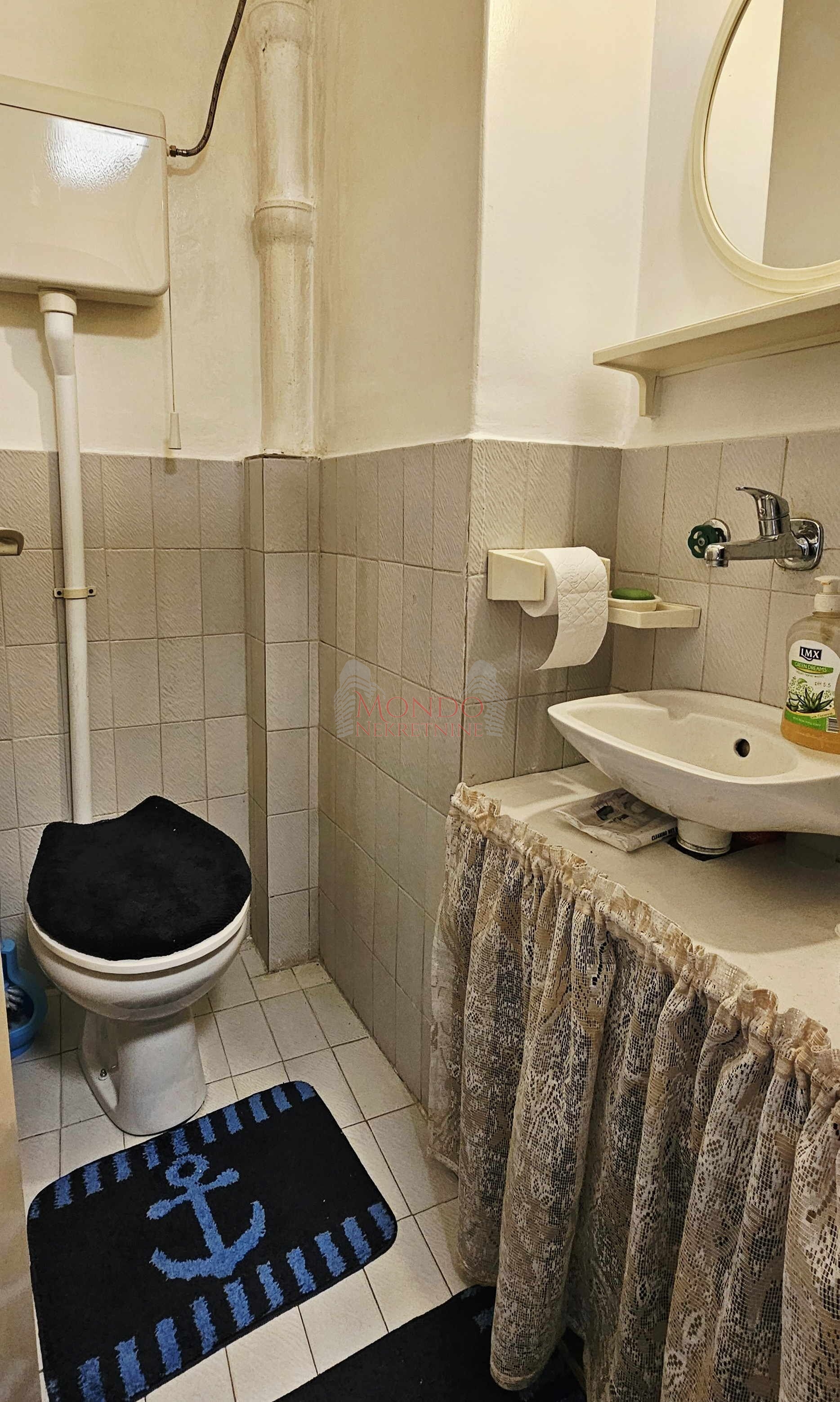 Odličan trosoban stan, 85 m2, IV sprat 12