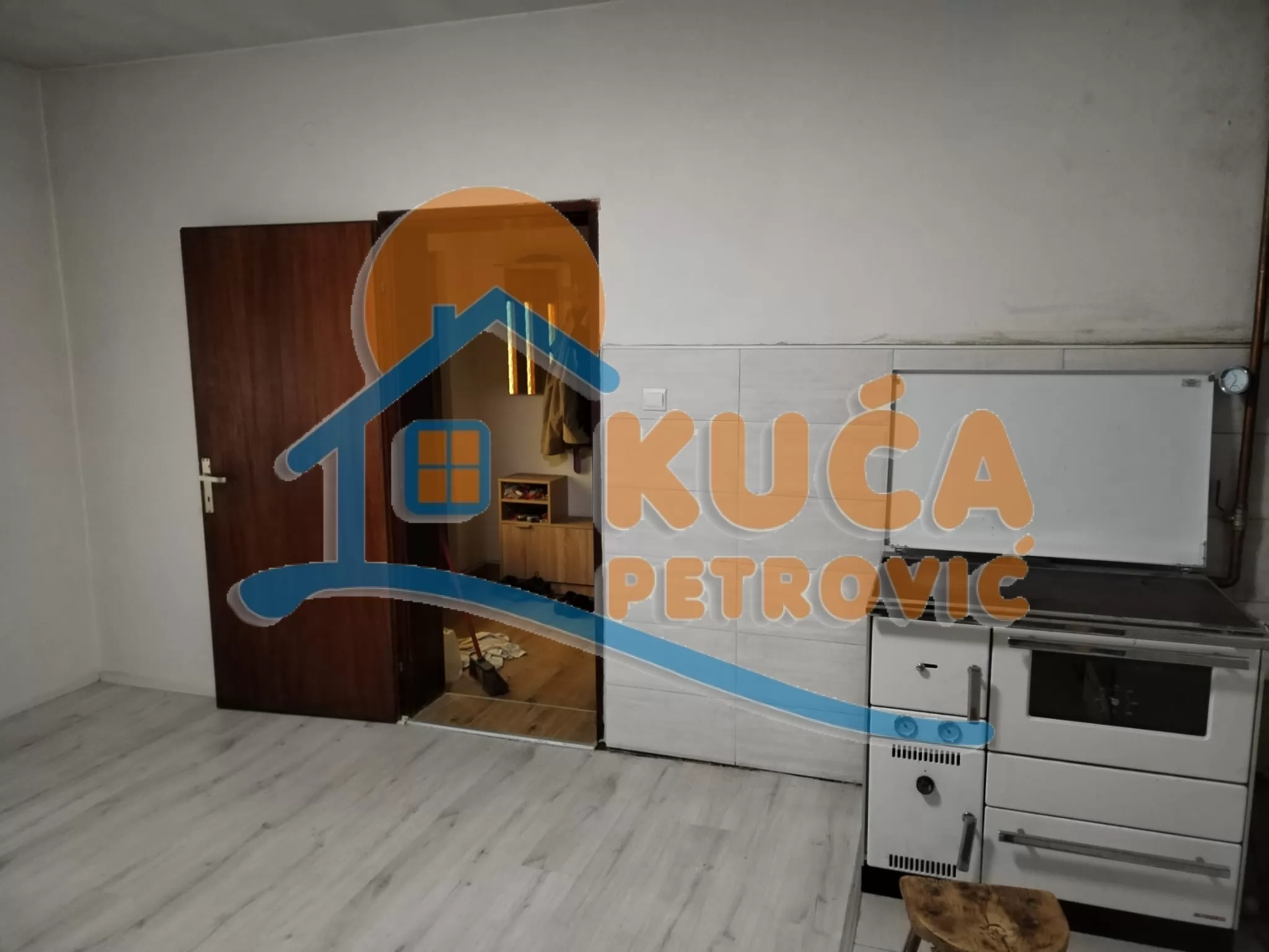 Trosobna kuća, 283 m2, Gornji Ljubeš, Momčila Popovića ID: p-016058 10